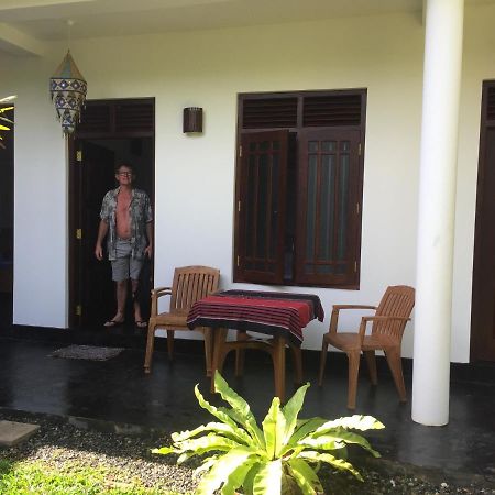 Hotel Sundance Surf Coconut Point Weligama Exteriér fotografie