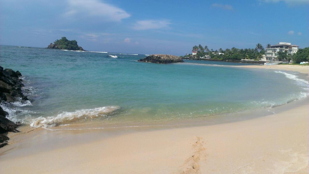 Hotel Sundance Surf Coconut Point Weligama Exteriér fotografie